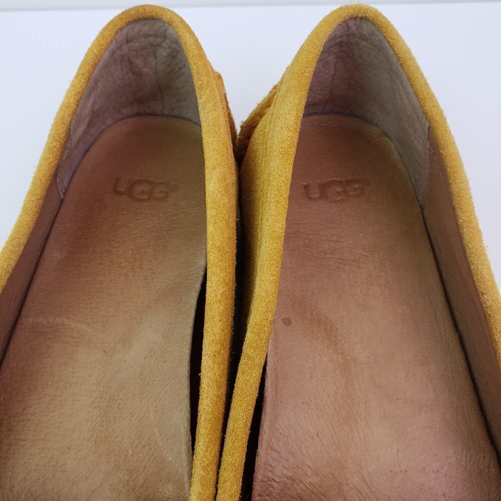 Ugg Australia Clair Womens Sz 7 Yellow Suede Slip On Driving Moc Toe Loafer Shoe - Picture 10 of 11